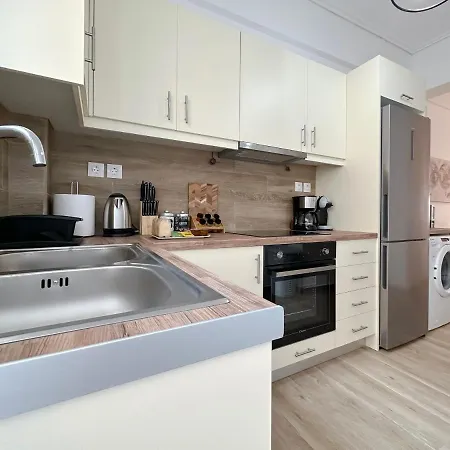Santa Barbara β2 Comfortable 65sqm Apt In Nea Smirni Apartment